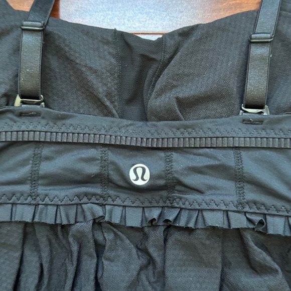 Lululemon Black Pritti Ruffle Tank Top - Picture 3 of 4